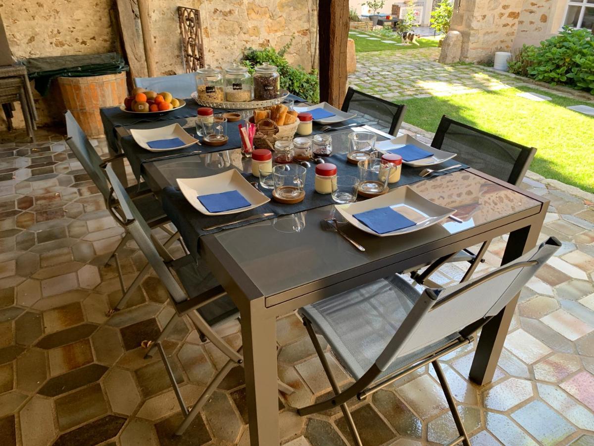 Chaumes-en-Brie La Maison D'Emilie - Chambres D'Hotes מראה חיצוני תמונה