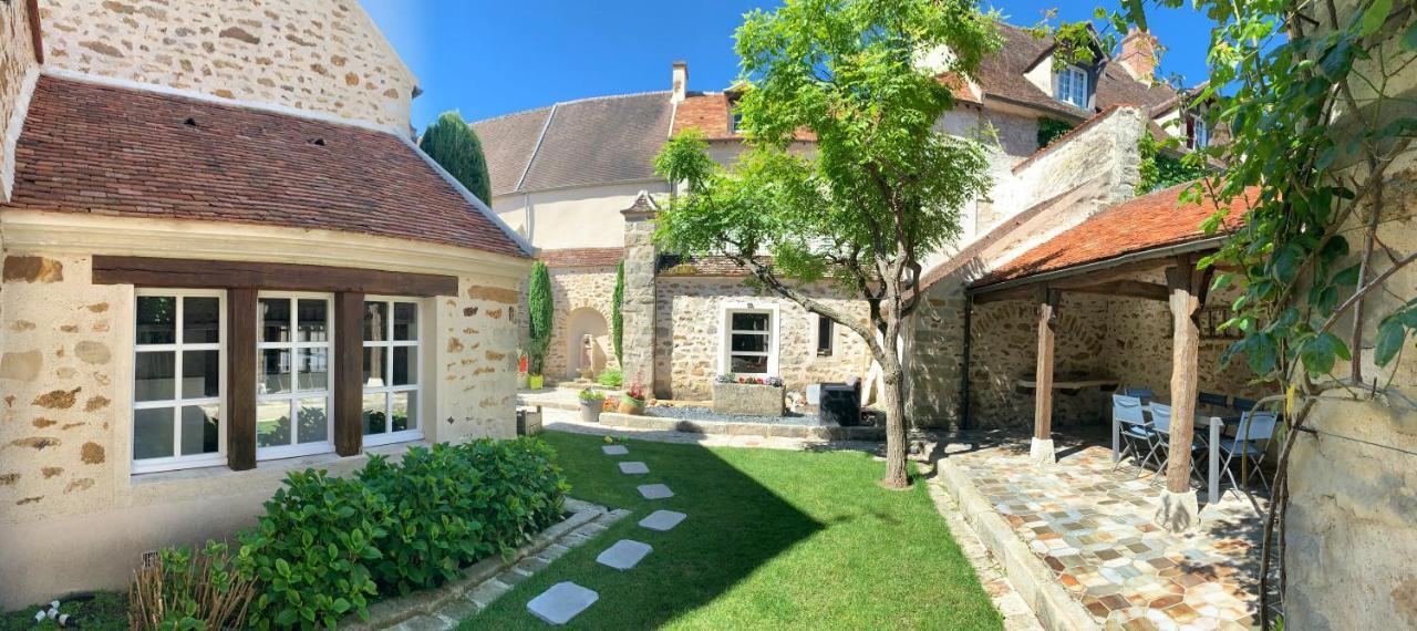 Chaumes-en-Brie La Maison D'Emilie - Chambres D'Hotes מראה חיצוני תמונה