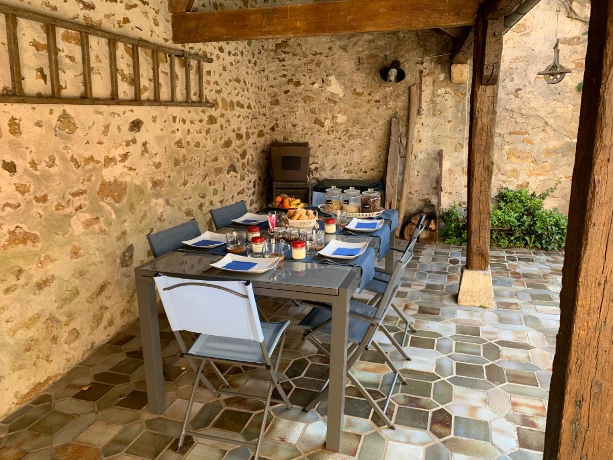 Chaumes-en-Brie La Maison D'Emilie - Chambres D'Hotes מראה חיצוני תמונה