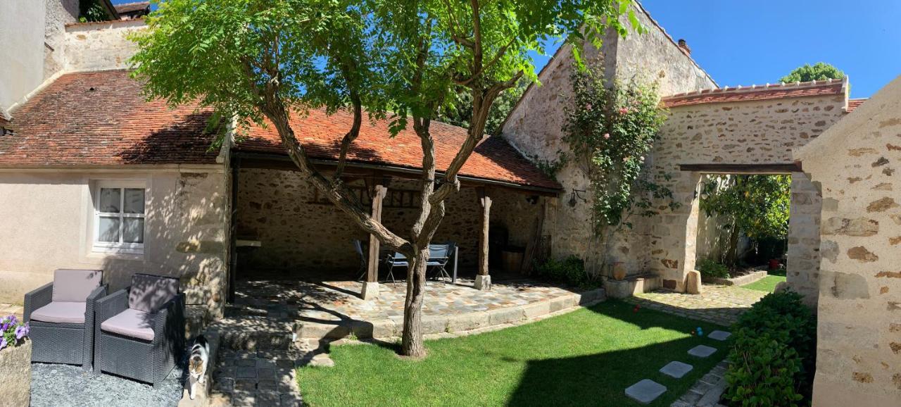 Chaumes-en-Brie La Maison D'Emilie - Chambres D'Hotes מראה חיצוני תמונה