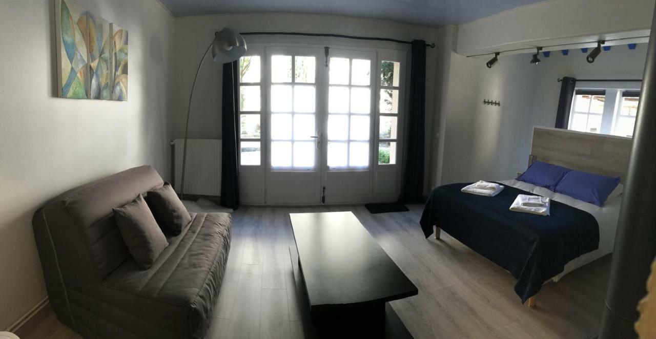 Chaumes-en-Brie La Maison D'Emilie - Chambres D'Hotes מראה חיצוני תמונה