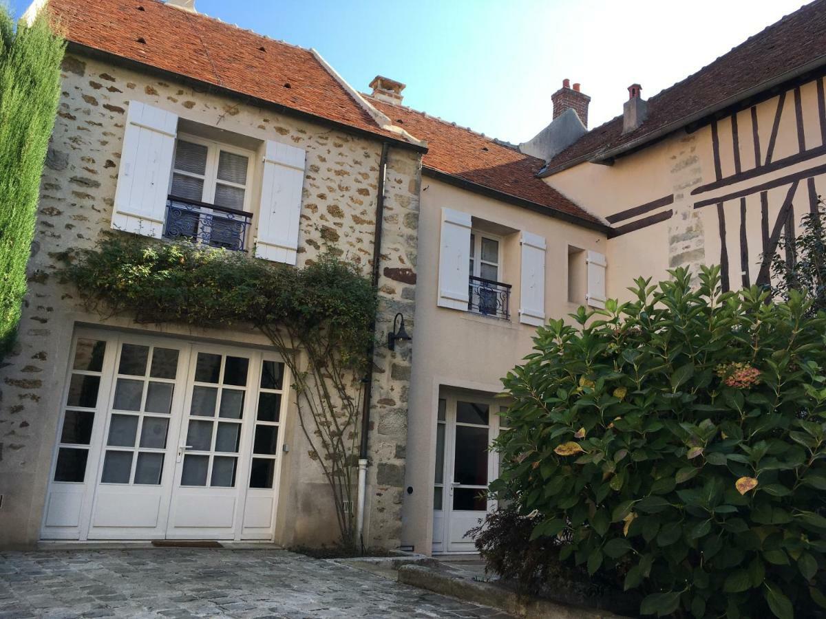 Chaumes-en-Brie La Maison D'Emilie - Chambres D'Hotes מראה חיצוני תמונה